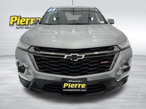 Used 2023 Chevrolet Traverse RS image 8