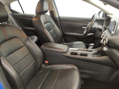 Used 2021 Nissan Sentra SR w/ SR Premium Package FWD image 21