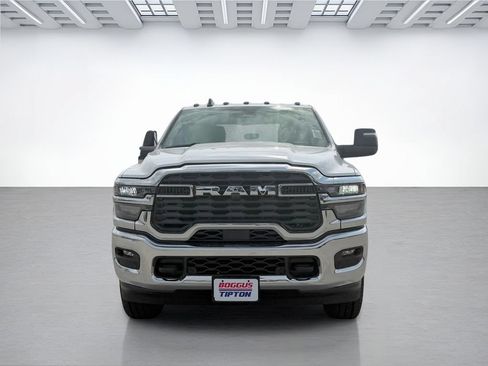 New 2026 RAM 2500 Tradesman AWD/4WD image 8