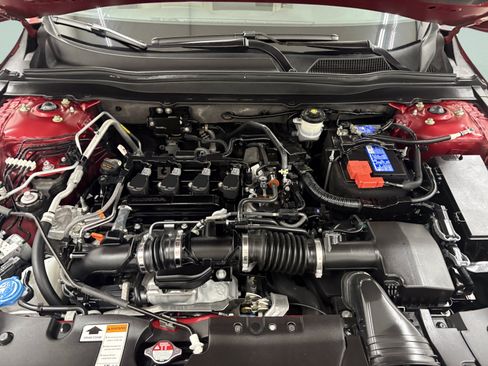Used 2022 Honda Accord EX-L image 9