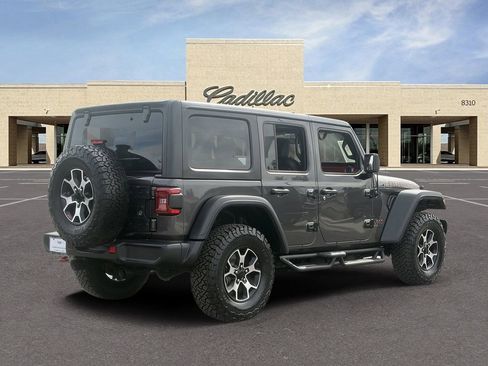 Used 2021 Jeep Wrangler Unlimited Rubicon AWD/4WD image 5