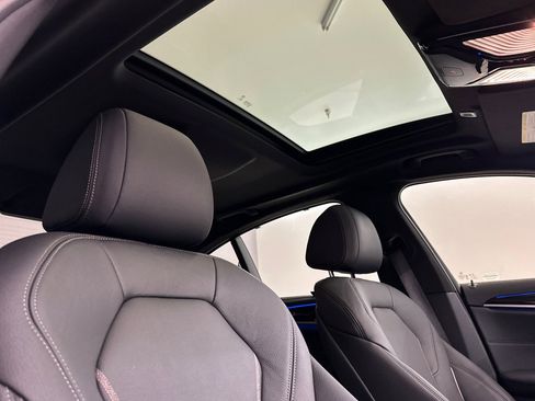 Used 2021 BMW 540i w/ Executive Package RWD image 26