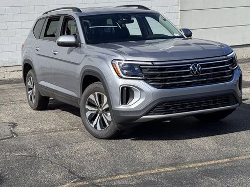 New 2026 Volkswagen Atlas SE image 1