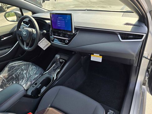 Certified 2025 Toyota Corolla SE image 12