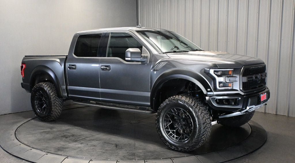 Used 2020 Ford F150 Raptor w/ Equipment Group 802A Luxury AWD/4WD image 3