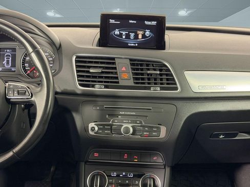 Used 2018 Audi Q3 2.0T Premium AWD/4WD image 24