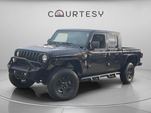 Used 2020 Jeep Gladiator Sport w/ Quick Order Package 23S image 1