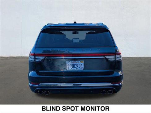 Used 2023 Lincoln Aviator Black Label w/ Class IV Trailer Tow Package AWD/4WD image 4