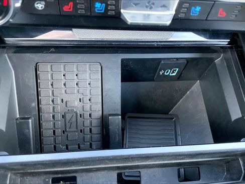 Certified 2024 Ford F250 Limited w/ FX4 Off-Road Package image 34