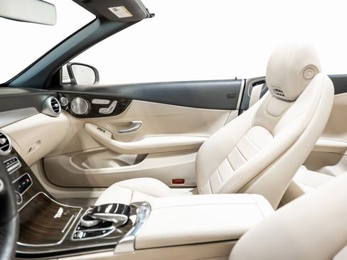 Used 2019 Mercedes-Benz C 300 4MATIC Cabriolet w/ Multimedia Package image 44