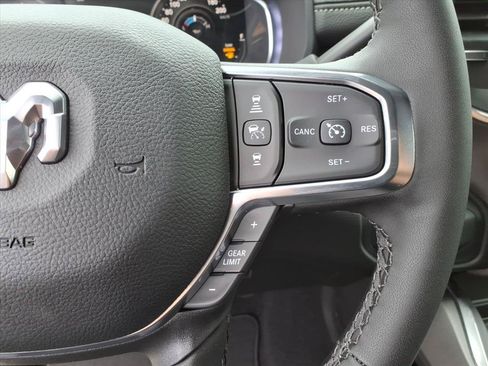 New 2026 RAM 3500 Laramie AWD/4WD image 27
