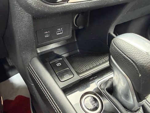 Used 2023 Nissan Kicks SV FWD image 24