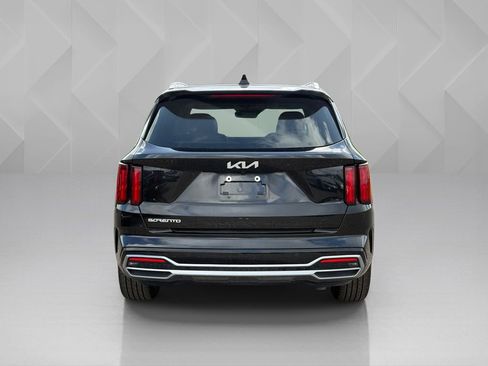 Certified 2023 Kia Sorento SX FWD image 6