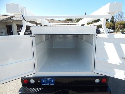 Used 2020 Ford F350 XL w/ Power Equipment Group image 3