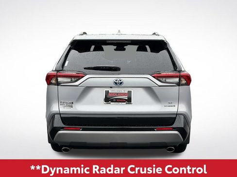 Used 2024 Toyota RAV4 SE AWD/4WD image 7