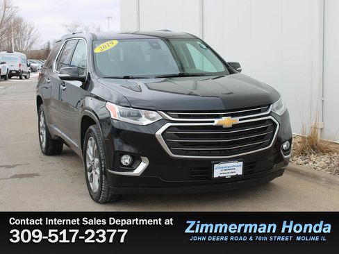 Used 2019 Chevrolet Traverse Premier w/ LPO, Floor Liner Package image 3
