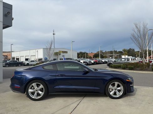 Used 2018 Ford Mustang Coupe w/ Equipment Group 101A image 10