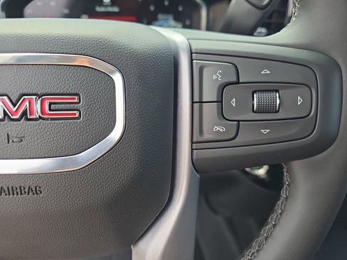 New 2026 GMC Sierra 1500 SLE image 19