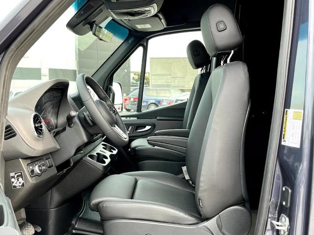 New 2024 Mercedes-Benz Sprinter 2500 image 18