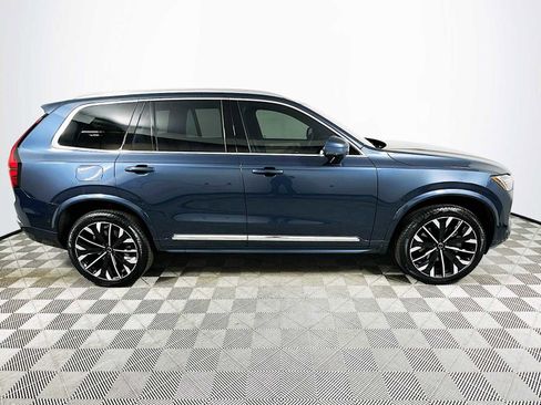 New 2026 Volvo XC90 B6 Plus w/ Protection Package Premier image 8