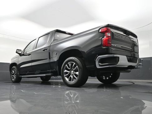 Used 2025 Chevrolet Silverado 1500 LT RWD image 26