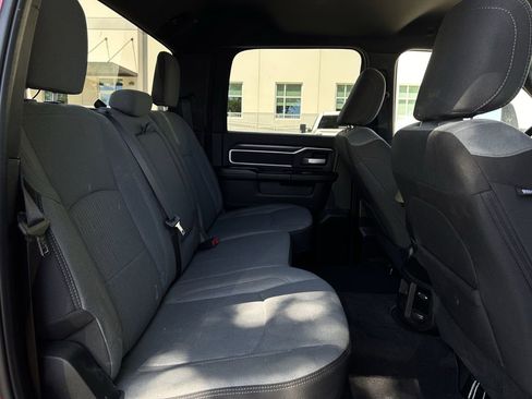 Used 2024 RAM 3500 Big Horn AWD/4WD image 32