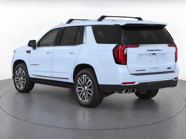 Used 2026 GMC Yukon Denali w/ Sun & Power Step Package AWD/4WD image 5
