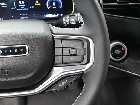 Used 2022 Jeep Wagoneer Series I image 30