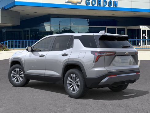 New 2026 Chevrolet Equinox LT AWD/4WD image 3