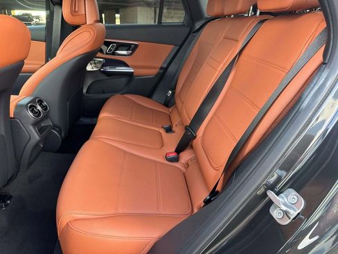 New 2026 Mercedes-Benz GLC 300 image 6
