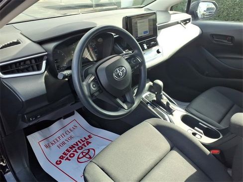 Used 2023 Toyota Corolla LE image 14