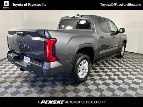 Used 2025 Toyota Tundra SR5 w/ SR5 Premium Package AWD/4WD image 13