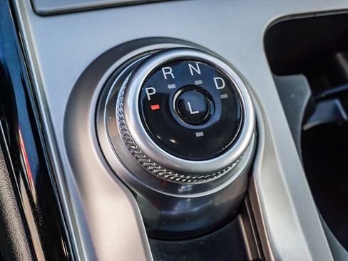 Used 2022 Ford Explorer ST-Line w/ Class IV Trailer Tow Package image 23