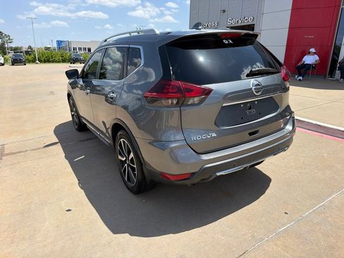Used 2020 Nissan Rogue SL FWD image 3