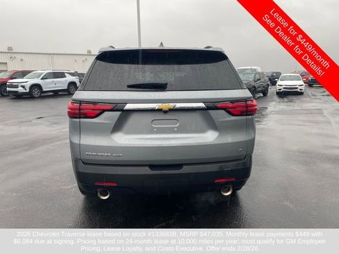 Used 2023 Chevrolet Traverse LT image 6