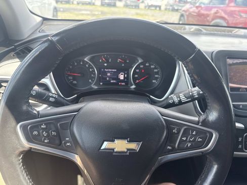 Used 2022 Chevrolet Equinox LT AWD/4WD image 30