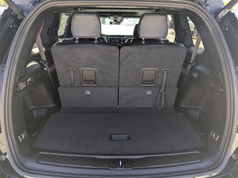 New 2025 Jeep Grand Cherokee L Altitude image 12