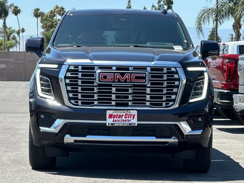 Certified 2025 GMC Yukon Denali RWD image 9