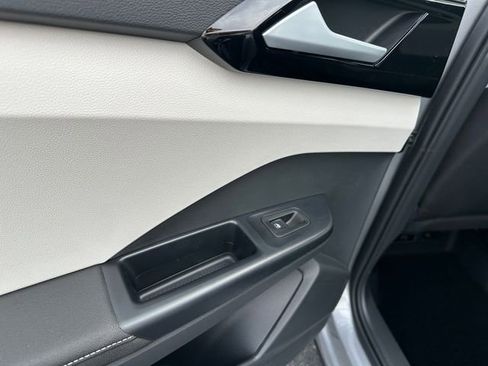 New 2026 Volkswagen Taos S AWD/4WD image 17