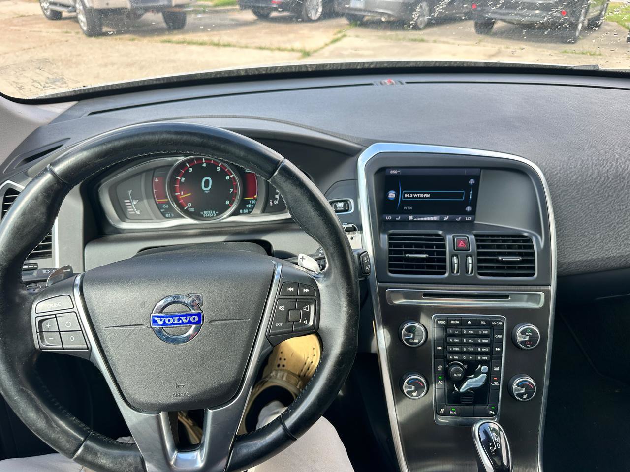 Used 2014 Volvo XC60 T6 AWD/4WD image 6