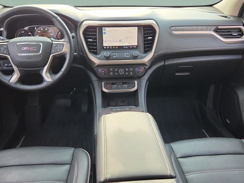 Used 2023 GMC Acadia Denali w/ Black Diamond Edition FWD image 12
