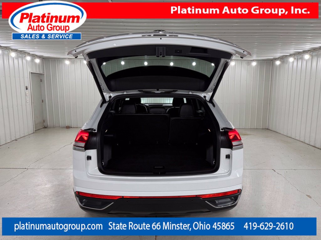 Used 2021 Volkswagen Atlas Cross Sport SE AWD/4WD image 32