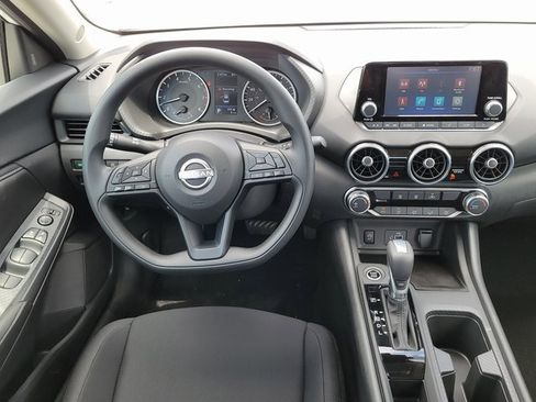 New 2025 Nissan Sentra S image 8