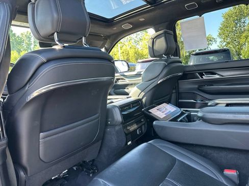 Used 2024 Jeep Grand Wagoneer L Series II w/ Quick Order Packagew 28T AWD/4WD image 44