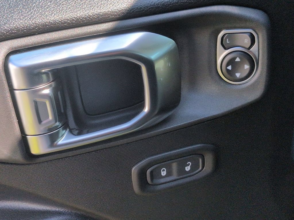 New 2026 Jeep Gladiator Mojave AWD/4WD image 12