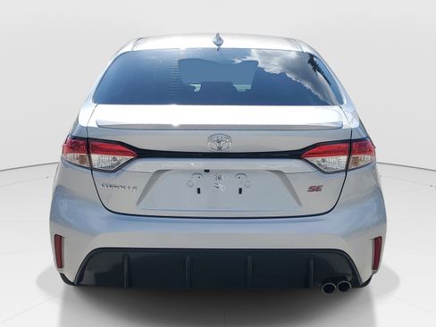 Certified 2024 Toyota Corolla SE FWD image 4