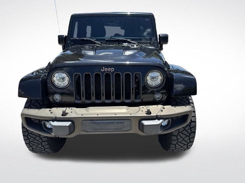 Used 2017 Jeep Wrangler Unlimited Sahara AWD/4WD image 3