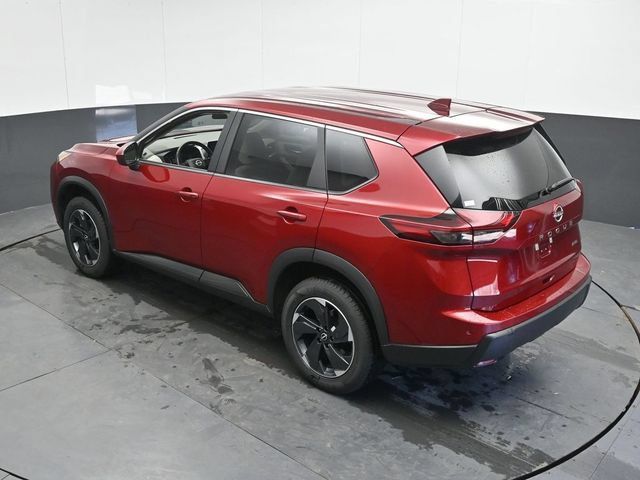 Used 2025 Nissan Rogue SV AWD/4WD image 40