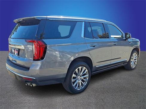 Used 2022 GMC Yukon Denali image 4