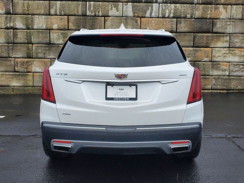 Certified 2024 Cadillac XT5 Premium Luxury w/ LPO, Floor Liner Package AWD/4WD image 4